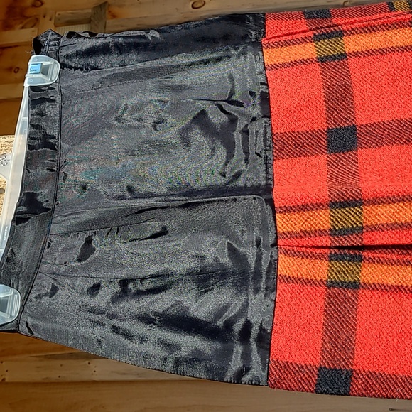 Petti Black Satin Red Plaid Pleated Knee Skirt - Picture 5 of 11